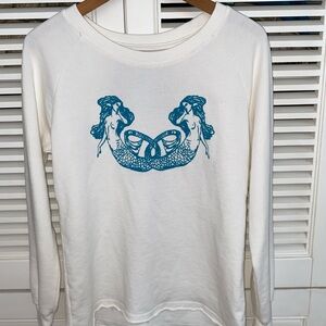Mermaid Graphic White Sweatshirt